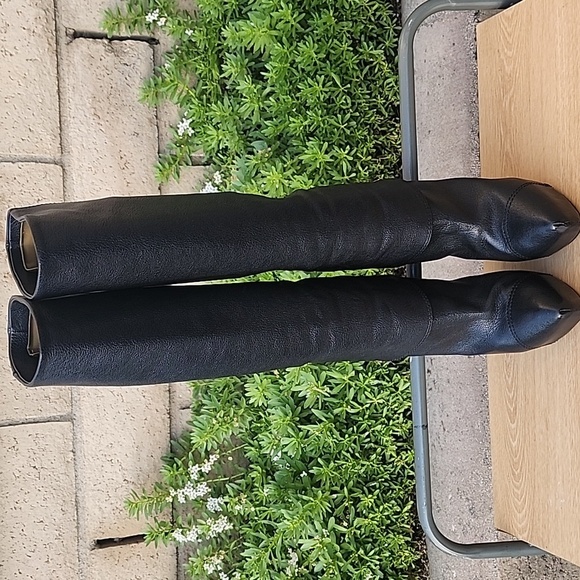 Louis Vuitton Knee High Black Boots High Heels size US size  6.5 / EU 37.5 - Picture 4 of 14